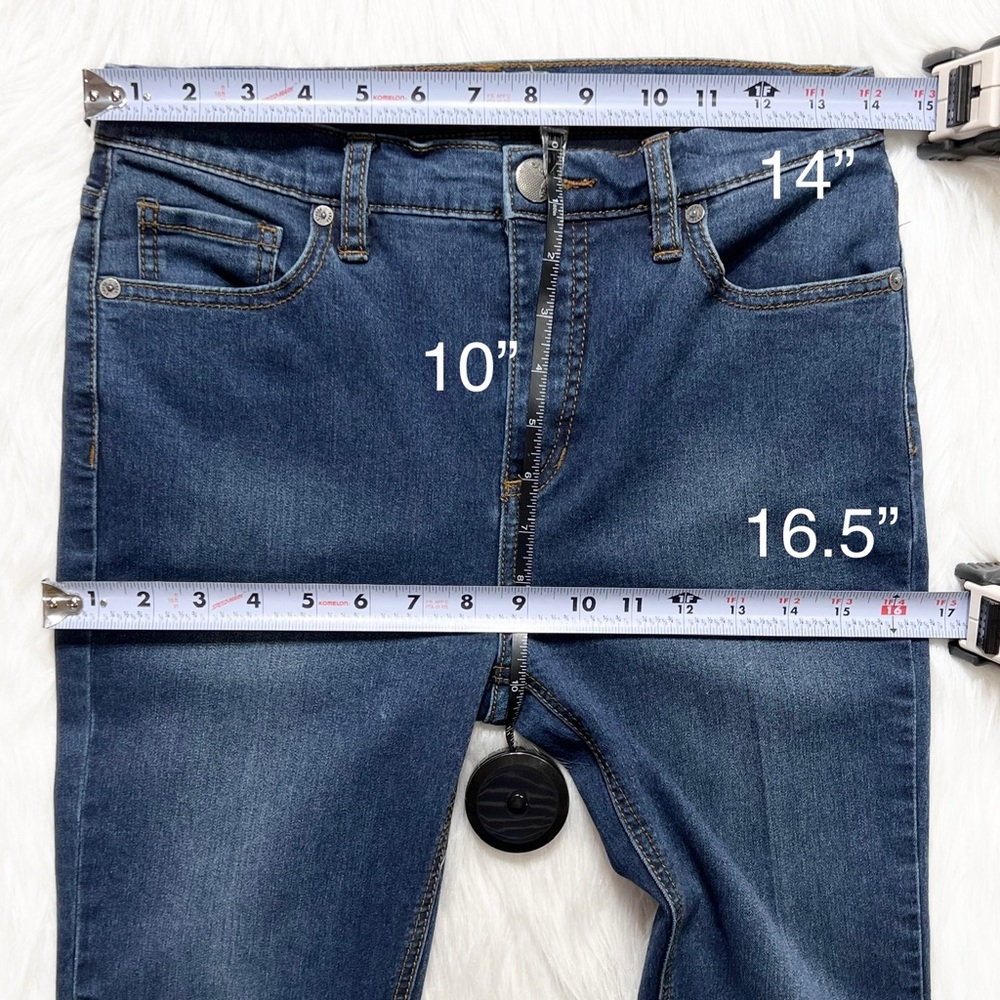 Free People High Waist Medium Wash Cropped  Skinny Jeans - Picture 8 of 10